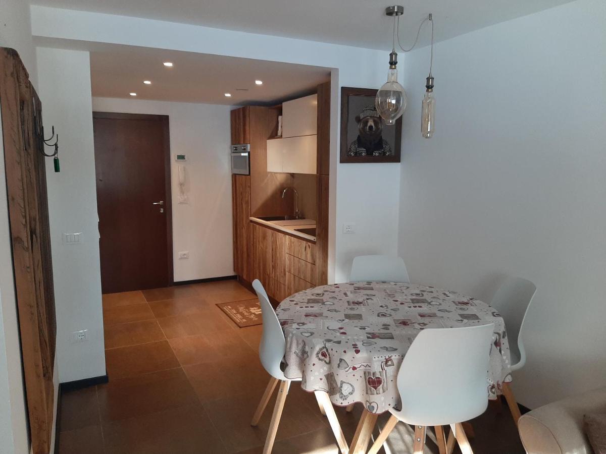 Mdc Apartment Мадона ди Кампильо Екстериор снимка